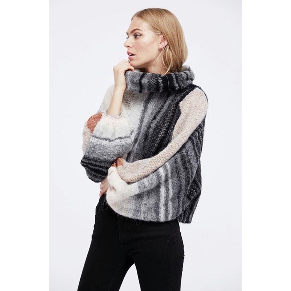 Free People Sweaters - NWT Free People Cloud Kicker Stripe Crop Sweater